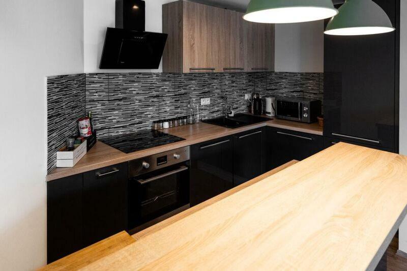 Old Town Luxury In Heart Of Apartmán Bratislava